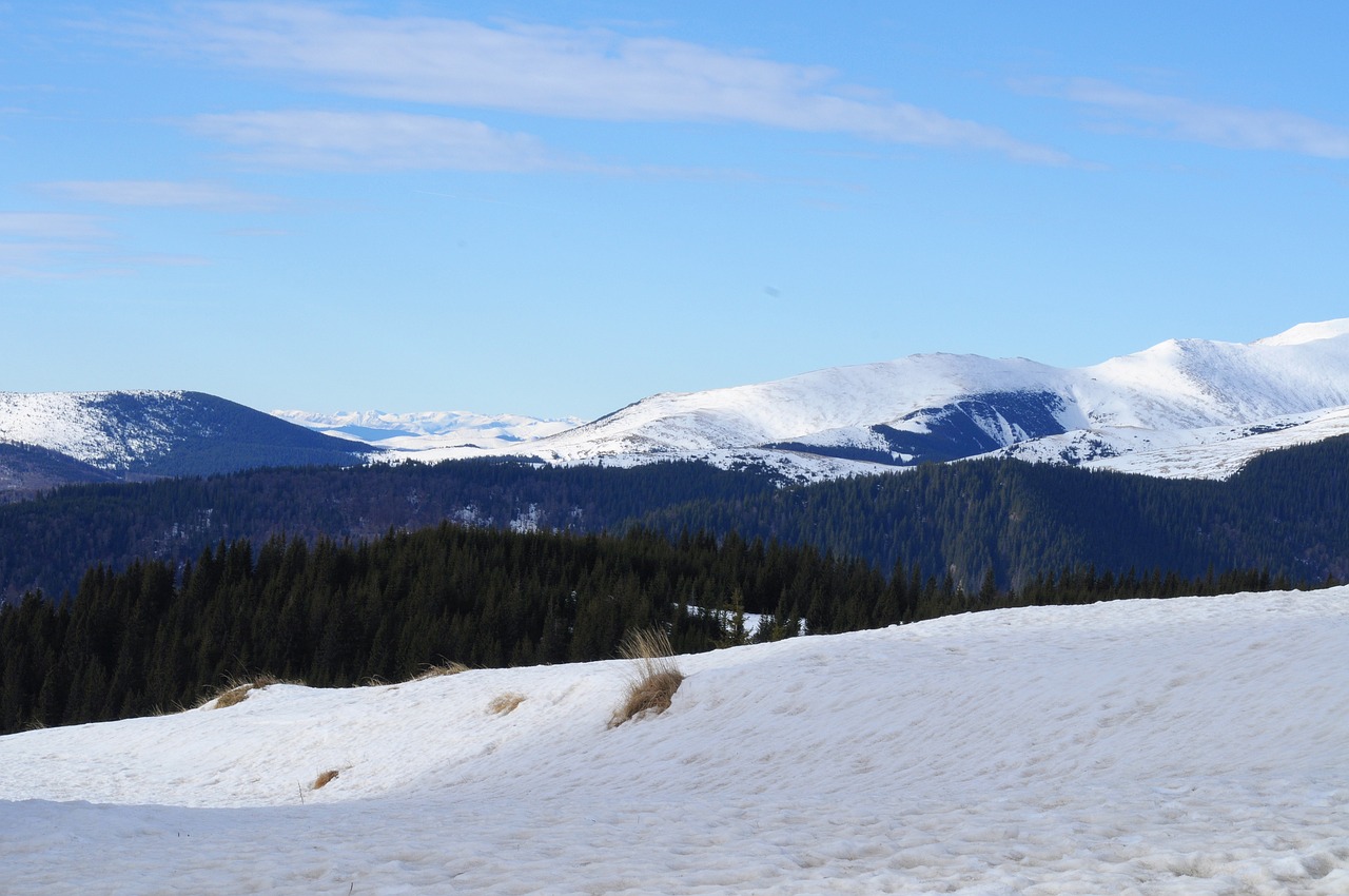 Stațiunea de schi Rânca: descoperă magia montană în inima munților Parâng